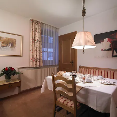 Chalet Kerber Lech am Arlberg Zimmer foto